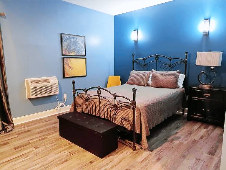 Bed and breakfast  Natchez