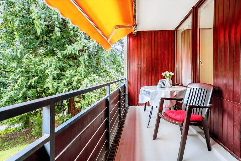 Charming rental apartment with garden, pool & fast internet | Pets allowed — photo 3