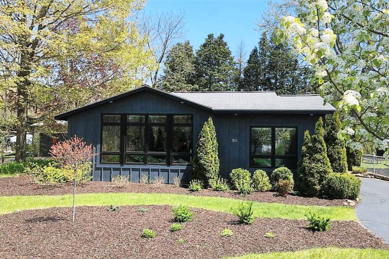 House  Saugatuck