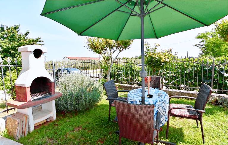 Holiday apartment near the beach — photo 2