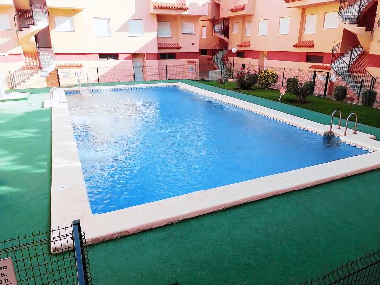 Apartment with pool & patio in València