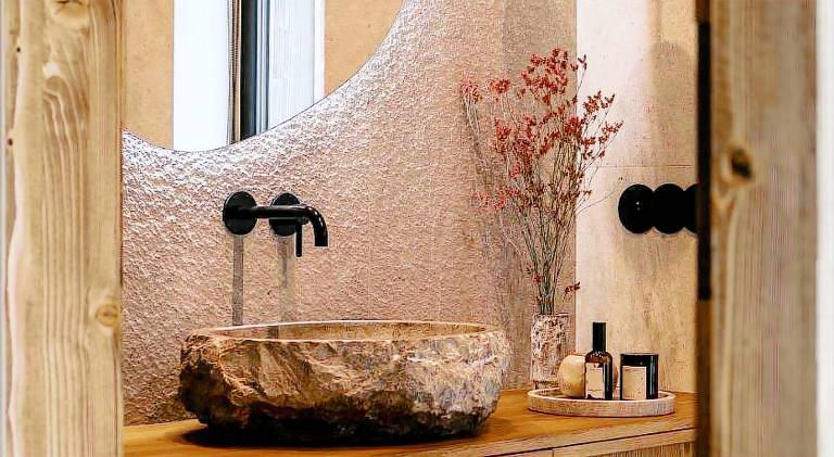 Domek w stylu alpejskim  Suche