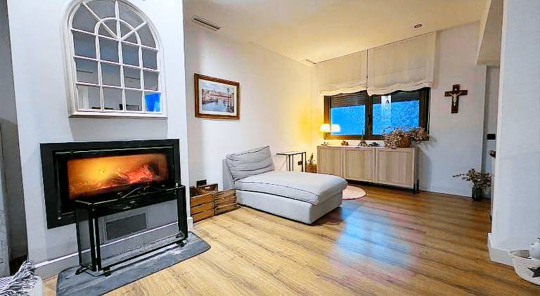 Fully equipped villa with yard, barbeque & private pool | Suitable for remote work | Pets allowed — photo 2