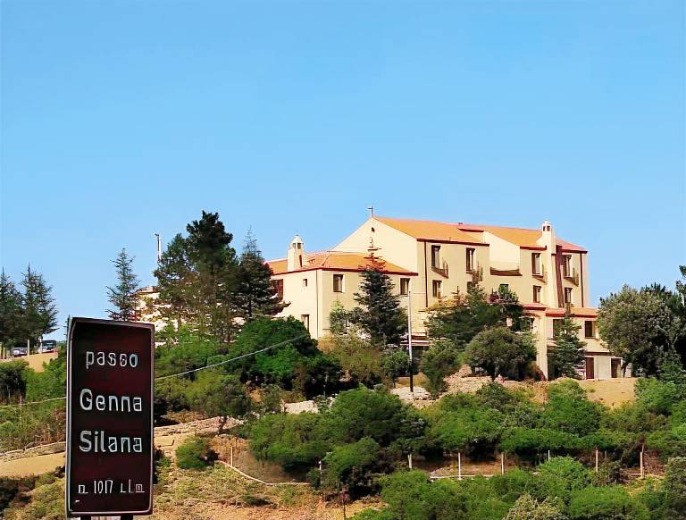 Gorropu Hotel in Urzulei