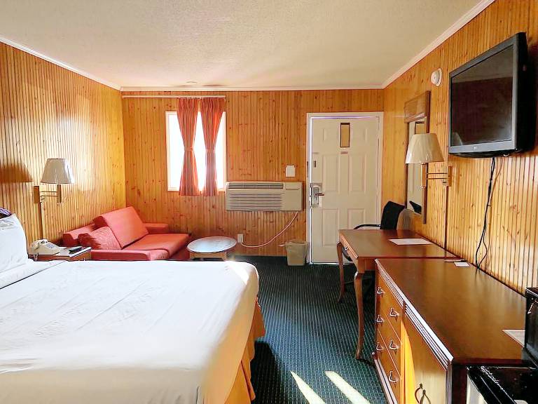 Motel Roxboro