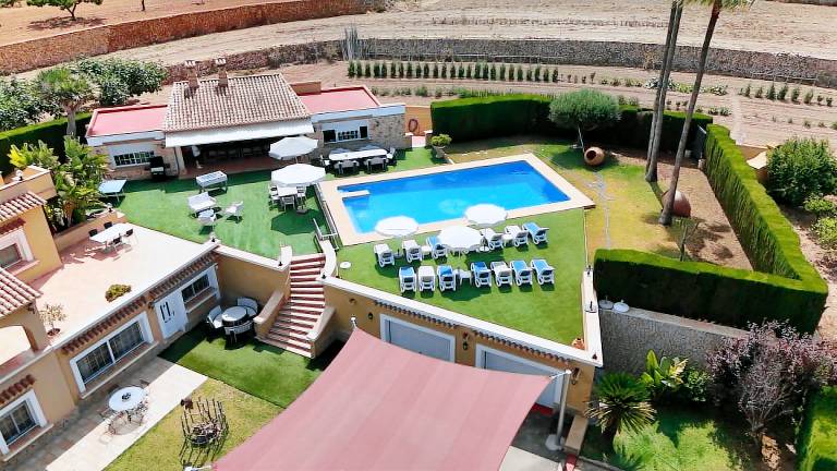 Child-friendly lovely villa with patio, yard & barbecue | Beach view | Pet-friendly — photo 5