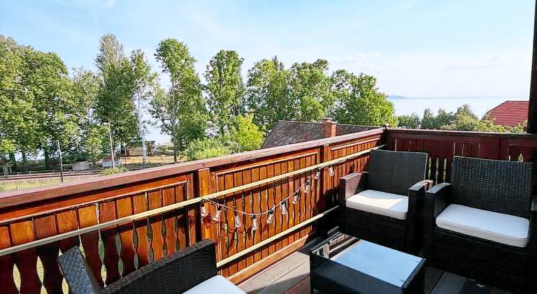 Nice holiday apartment with patio | Pet-friendly — photo 4