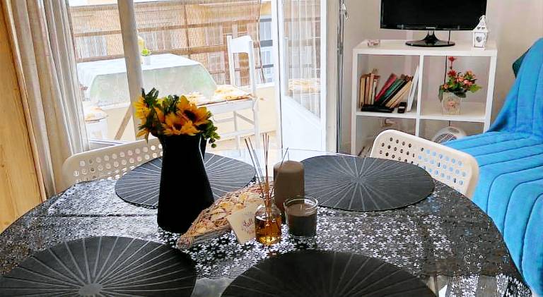 Lovely holiday apartment | Next to Castle Hill | Pets allowed — photo 2