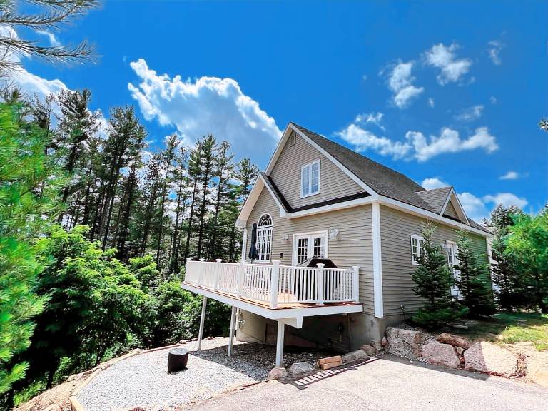 House  Bartlett
