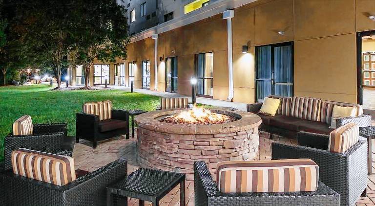 Courtyard by Marriott Charlotte Gastonia — photo 2