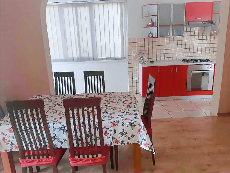 Fully equipped lovely apartment with yard, patio & grill | Sea view | Pet-friendly — photo 2