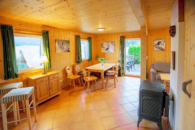 Beautiful chalet with garden, sauna & patio | Next to the ski | Dogs allowed — photo 4