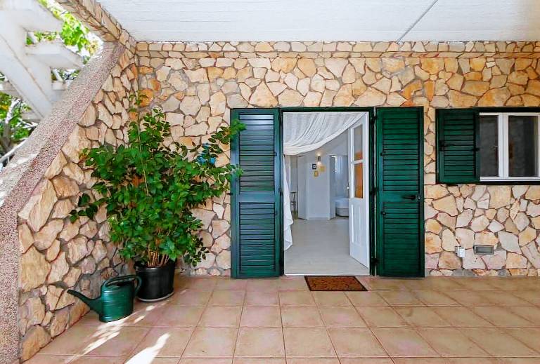 Apartment with terrace | Garden view | Next to the beach | Pets are welcome — photo 5