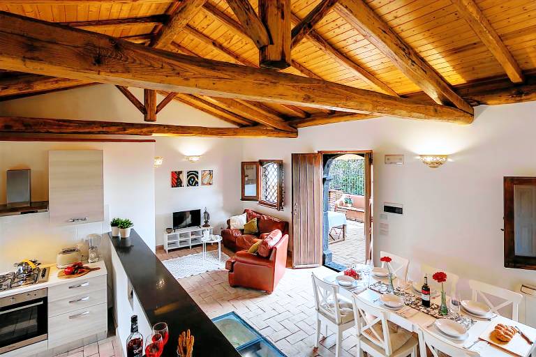 Family-friendly villa with private pool, barbecue & yard | Pool view | Dogs allowed — photo 3