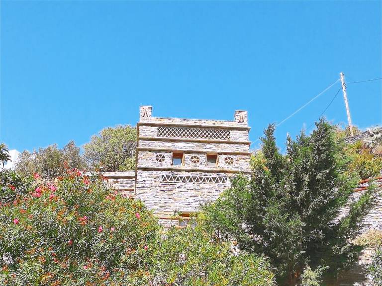 καταφύγιο Apikia