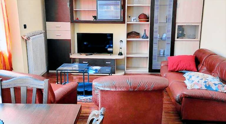 Rental apartment with 2 rooms for 4 persons — photo 2