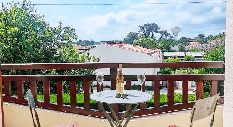 Beautiful apartment with pool | Dogs allowed in Royan
