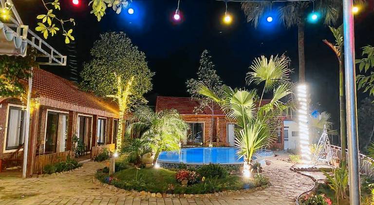 Vacation home with terrace, yard & pool | Perfect for remote work | Pet-friendly — photo 3