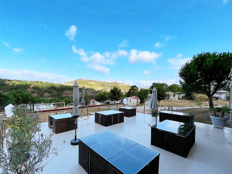 Chalet with terrace & pool | Dogs allowed — photo 2