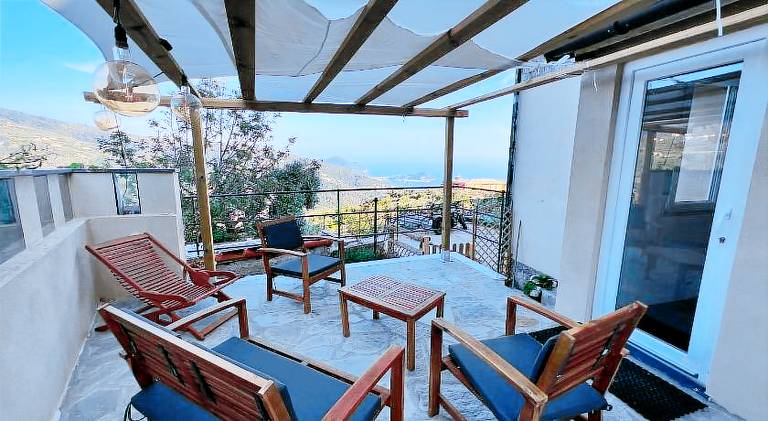 Vacation home with garden & barbeque — photo 2