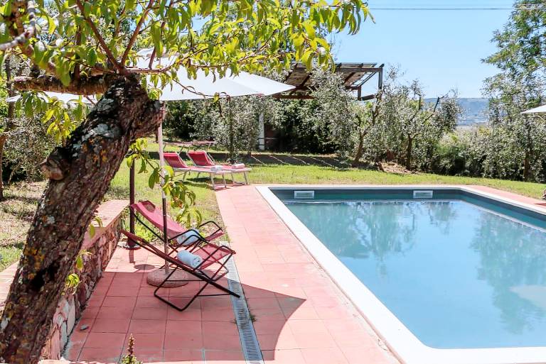 Children-friendly villa with grill, garden & jacuzzi | Pets allowed — photo 2