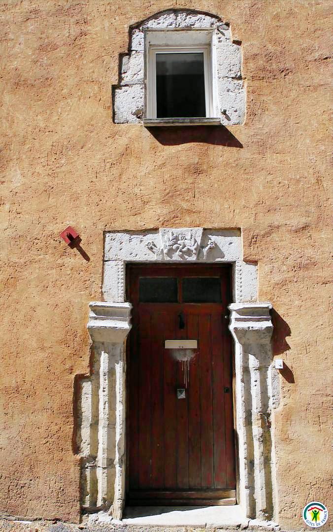 Gite with patio — photo 3