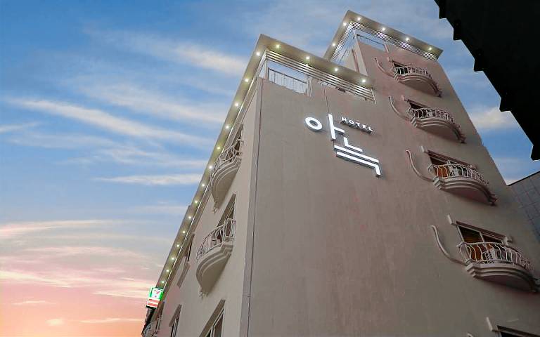 Aank Hotel Daejeon Yongjeon 1st branch