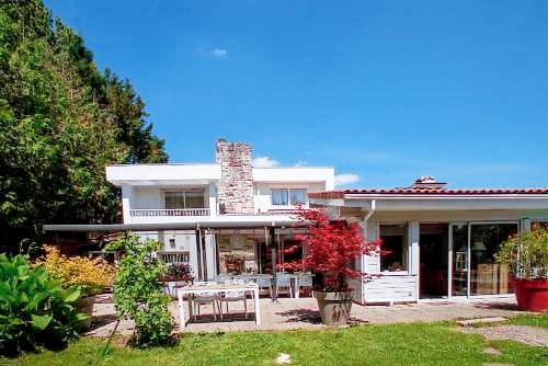 Bed and breakfast  Pessac