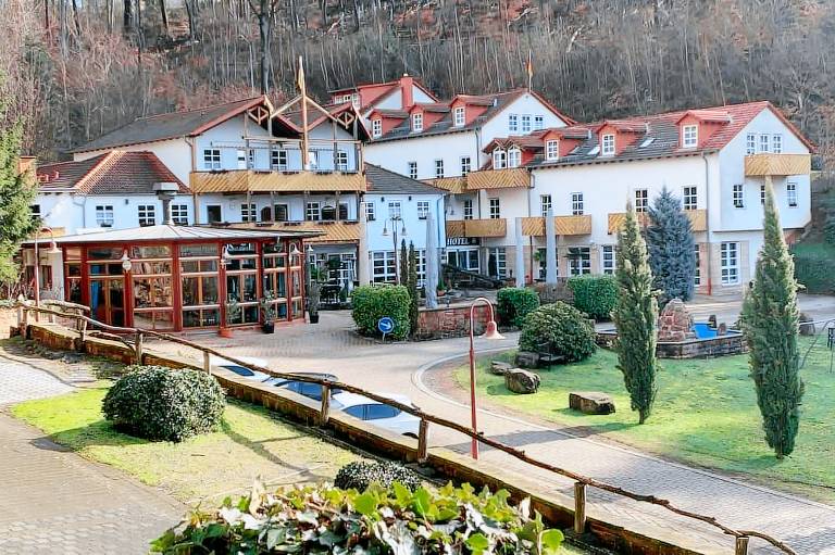 Schloss Hotel Landstuhl
