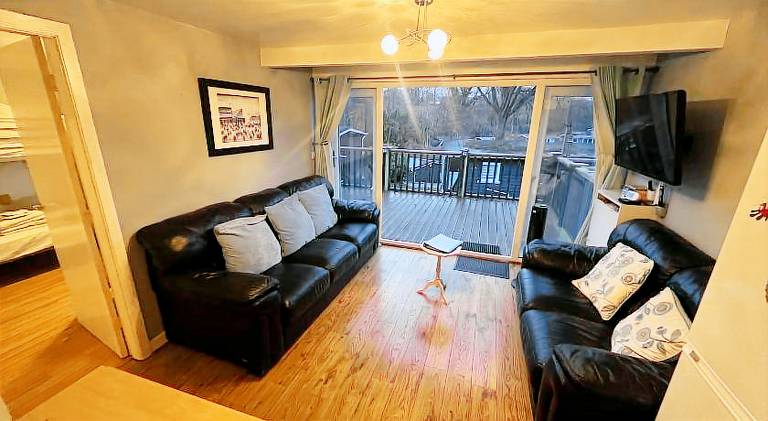 Charming chalet with pool | Dogs allowed — photo 2