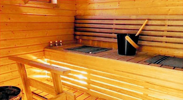 Villa with jacuzzi — photo 5