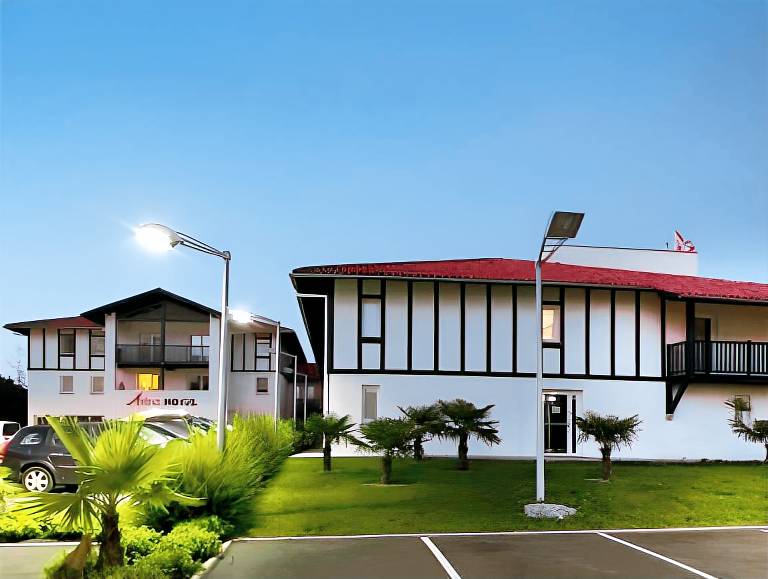 B&B HOTEL Saint Jean de Luz in Bidart