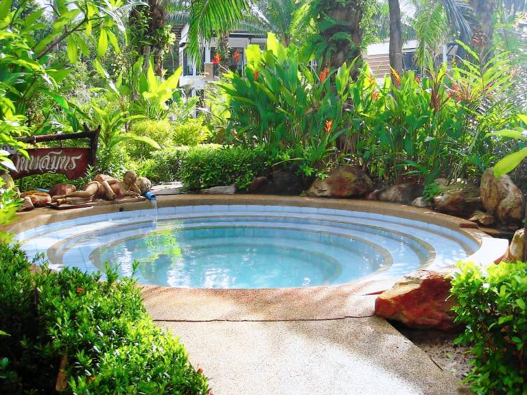Resort  Phela