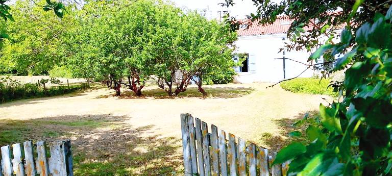 Maison de vacances Saint-Mandé-sur-Brédoire