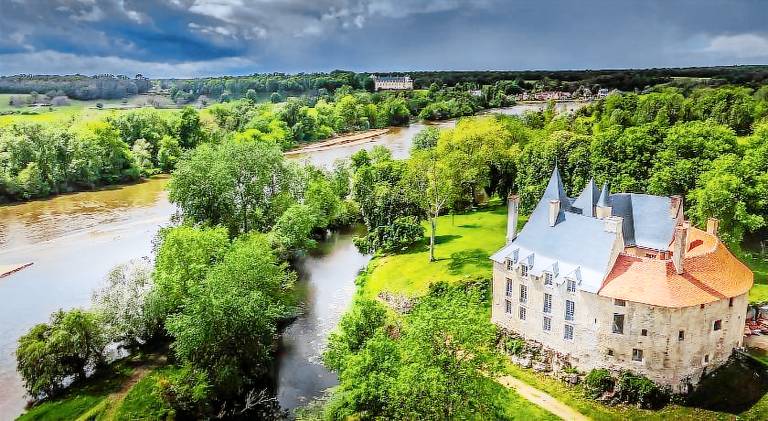 Chateau de Meauce, chambre Louise et Marie — photo 4