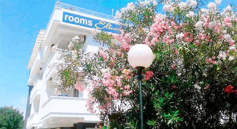 Apartment with 2 rooms for 5 persons in Ulcinj