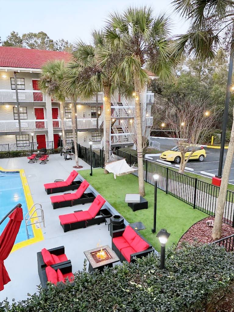 Casa Bella Inn and Suites — photo 4