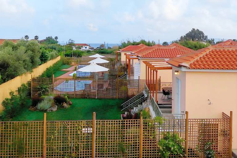 Estia, Stylish Villa, A Step To The Sandy Beach in Pylos-Nestoras
