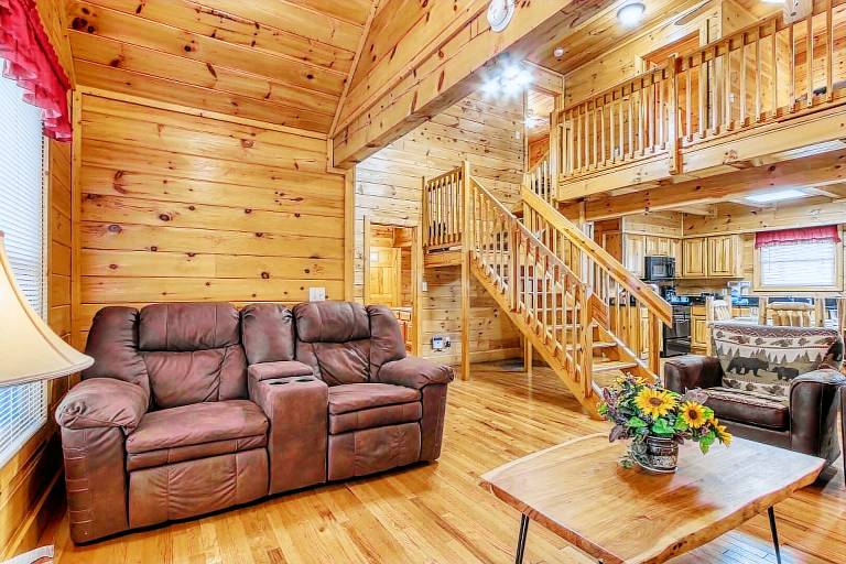 Cabin with private pool — photo 5