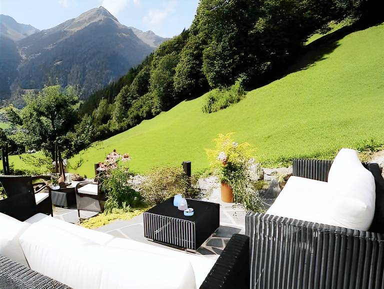Family-friendly rental apartment with terrace, sauna & garden | Dogs allowed — photo 4