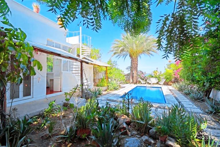 House  Emiliano Zapata
