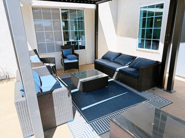 The Enchanted Suites & Residence — photo 3