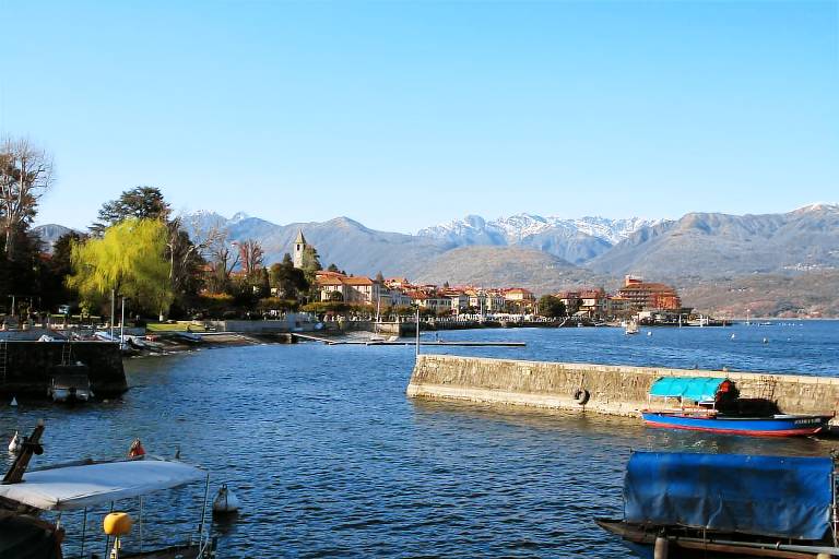 Ferienwohnung mit Hund in Baveno für max. 3 Personen Ferienwohnung mit Hund in Baveno für max. 3 Personen