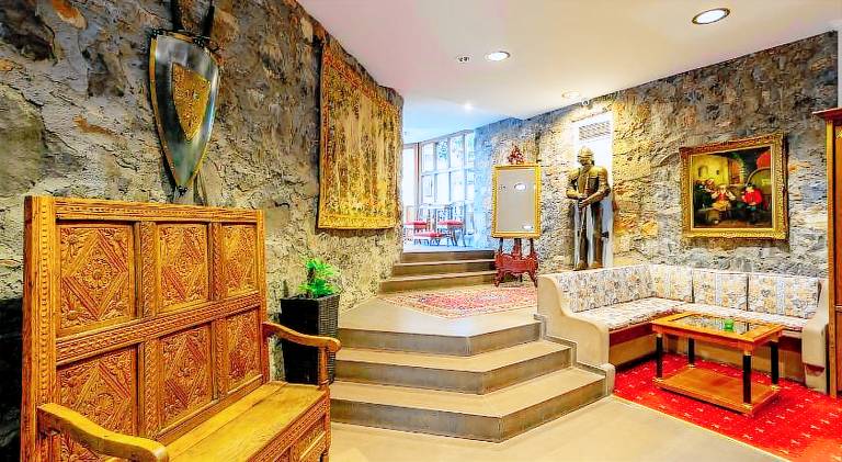 Burghotel Staufenberg — photo 5