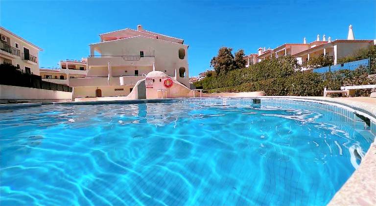Apartment with pool in Albufeira