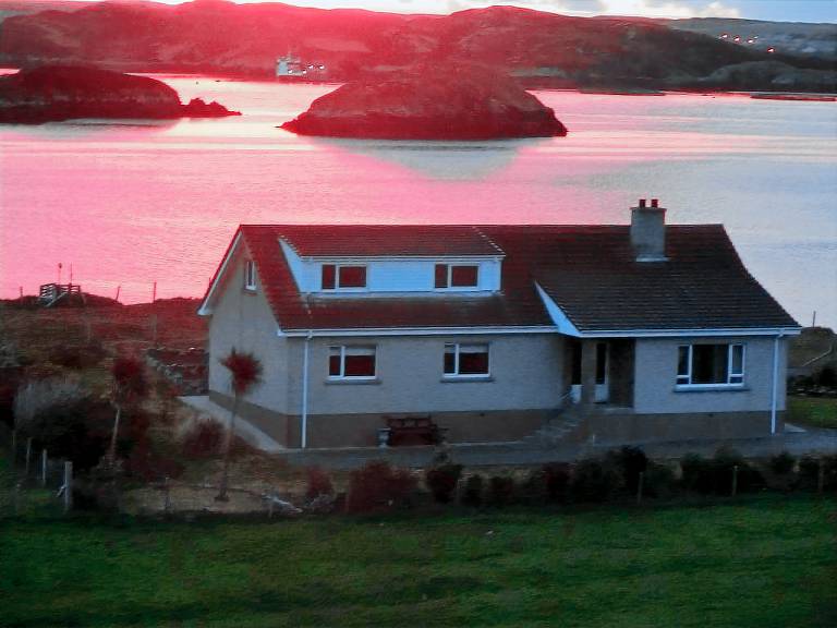 House  Cromore