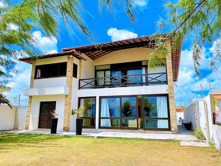 Vacation home with garden & terrace — photo 4