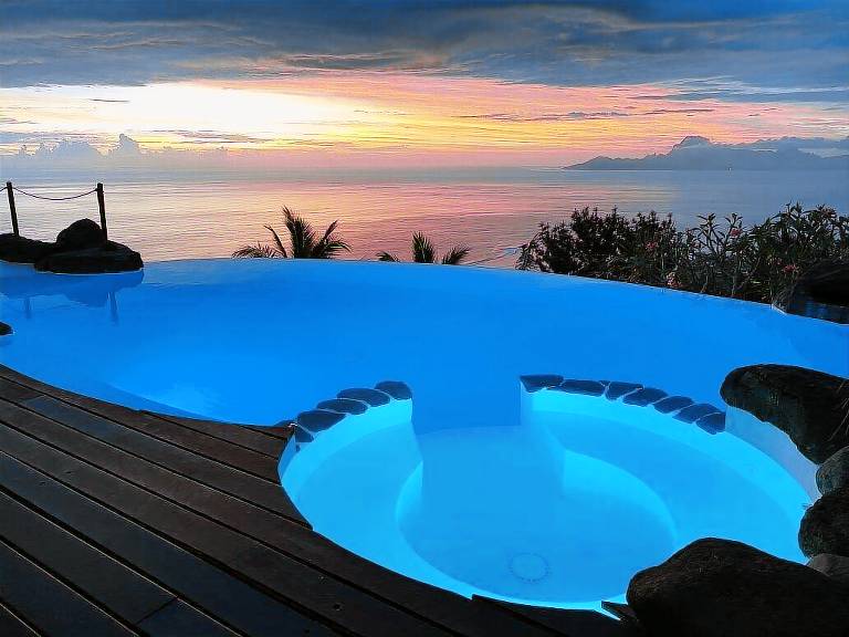 Villa Puna'auia