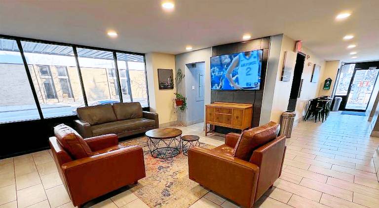 Super 8 by Wyndham Great Falls City Center — photo 2
