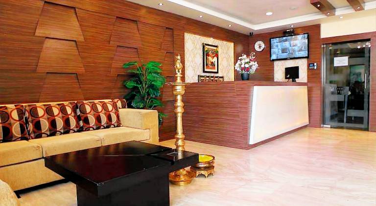 SBS Grand Hotel — photo 2
